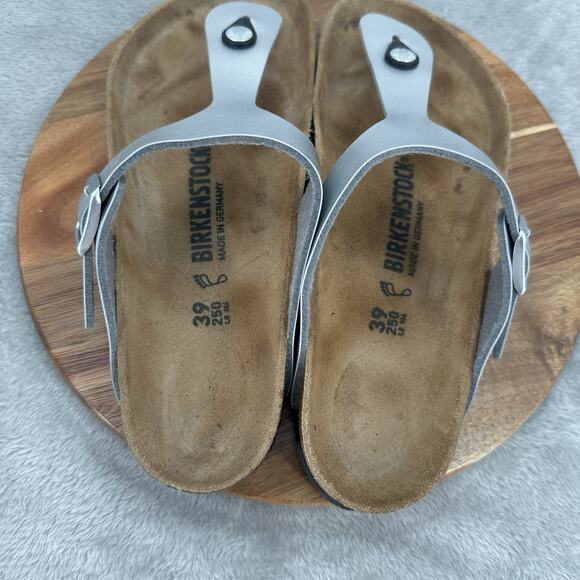 Birkenstock Sandals Womens 39 Gizeh Thong Silver Metallic Buckle Toe Post Flats - Picture 2 of 12